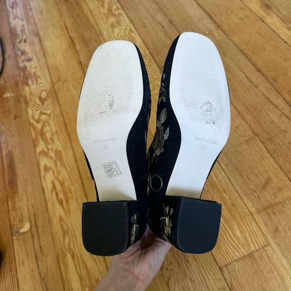 Johnny Was Metallic Embroidered Gold Black Boots - Picture 5 of 5